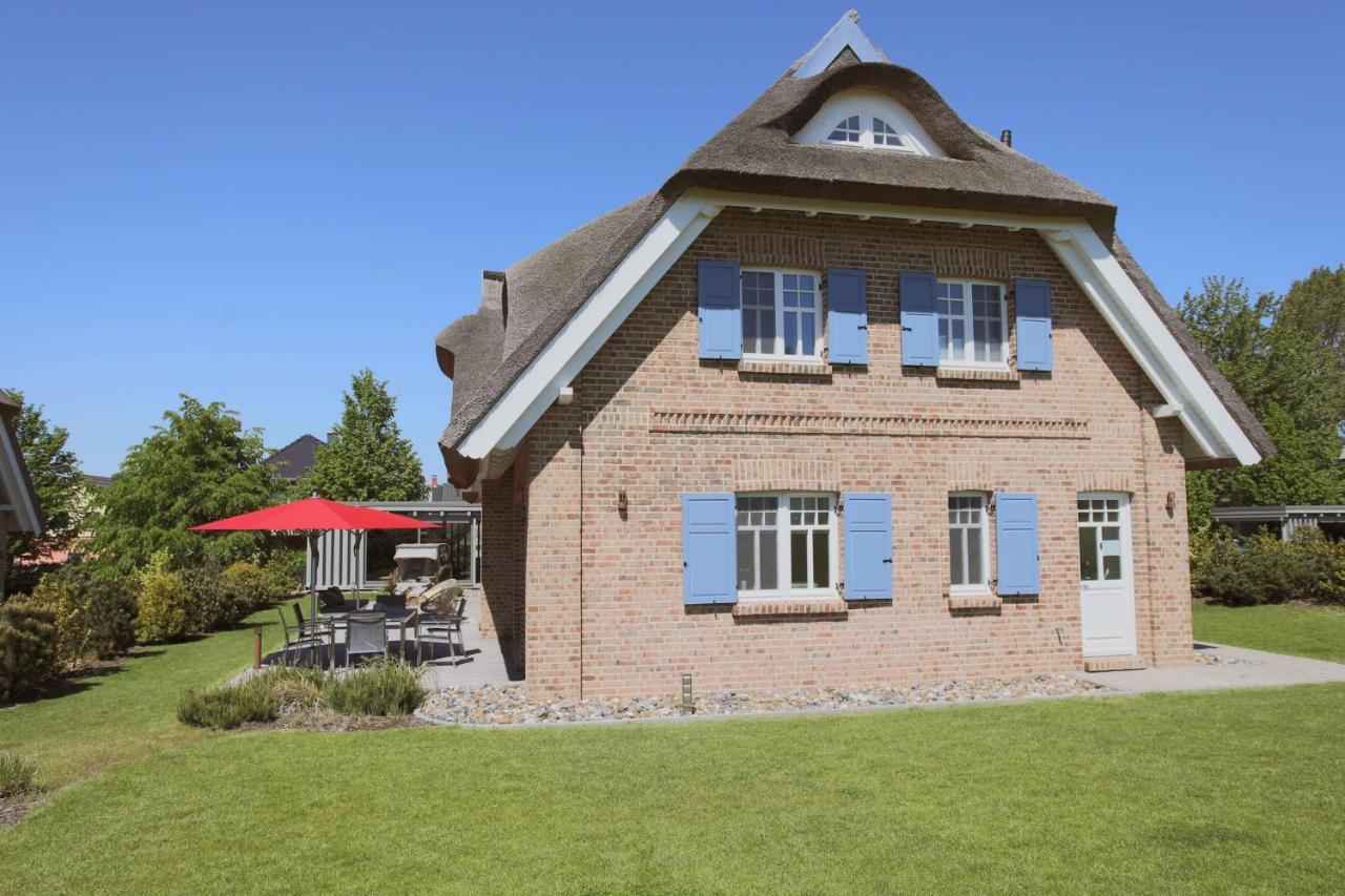 Strandhaus Buskam Im Moenchgut Auf Ruegen Lobbe Exterior photo